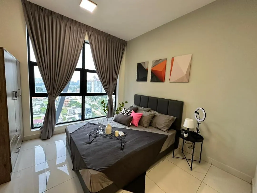 Arte Mont Kiara Pool View Aparthotel Kuala Lumpur